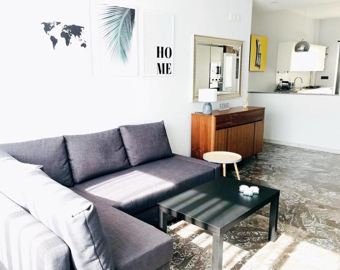 Bed&Coffee Napoli - Scarlatti Apartment Екстериор снимка